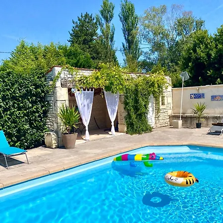 Aux Agapanthes, Maison De De Charme Avec Piscine Charente Maritime Aumagne