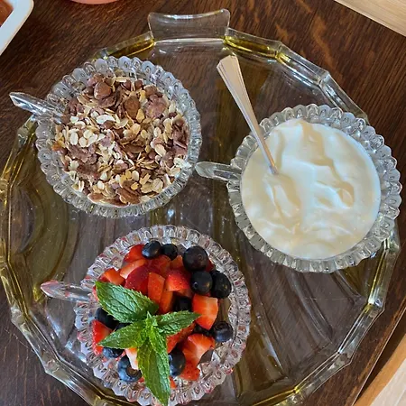 Aux Agapanthes, Maison De De Charme Avec Piscine Charente Maritime Apartman *