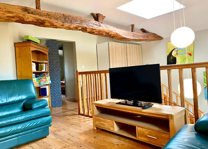 Lejlighed Aux Agapanthes, Maison De De Charme Avec Piscine Charente Maritime *