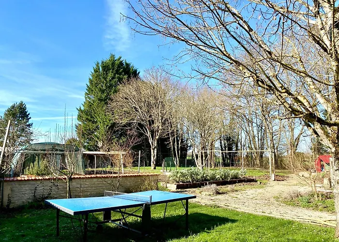 Aux Agapanthes, Maison De De Charme Avec Piscine Charente Maritime Aumagne