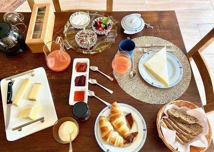 Aux Agapanthes, Maison De De Charme Avec Piscine Charente Maritime Aumagne